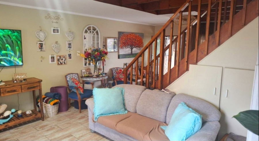 3 Bedroom Property for Sale in Heiderand Western Cape